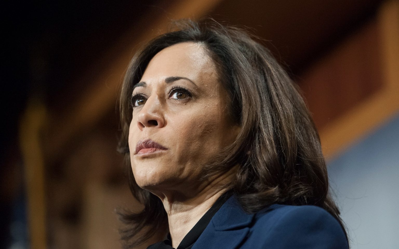 Kamala Gets Brutal Welcoming As She Arrives In Milwaukee To Promote ...